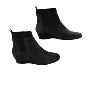 Nurture Suede Francie Wedge Chelsea Ankle Boots Gray Size 8 Charcoal Leather